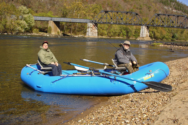 new-river-raft-fall